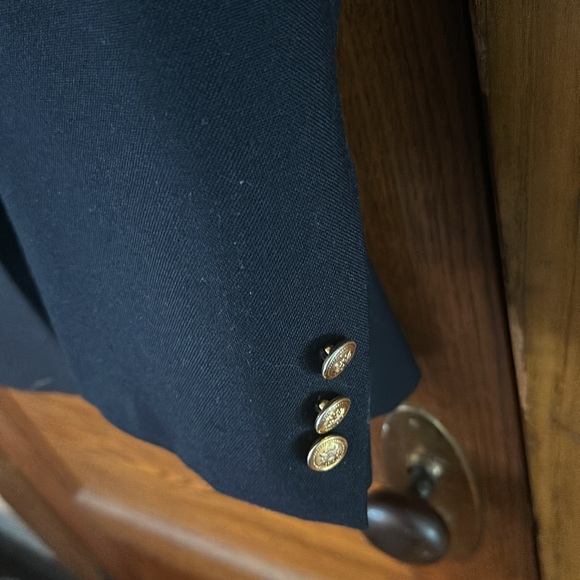 Men’s blazer sport coat. Black. XXL size 50R. Good condition. Smoke pet free. - Picture 5 of 8